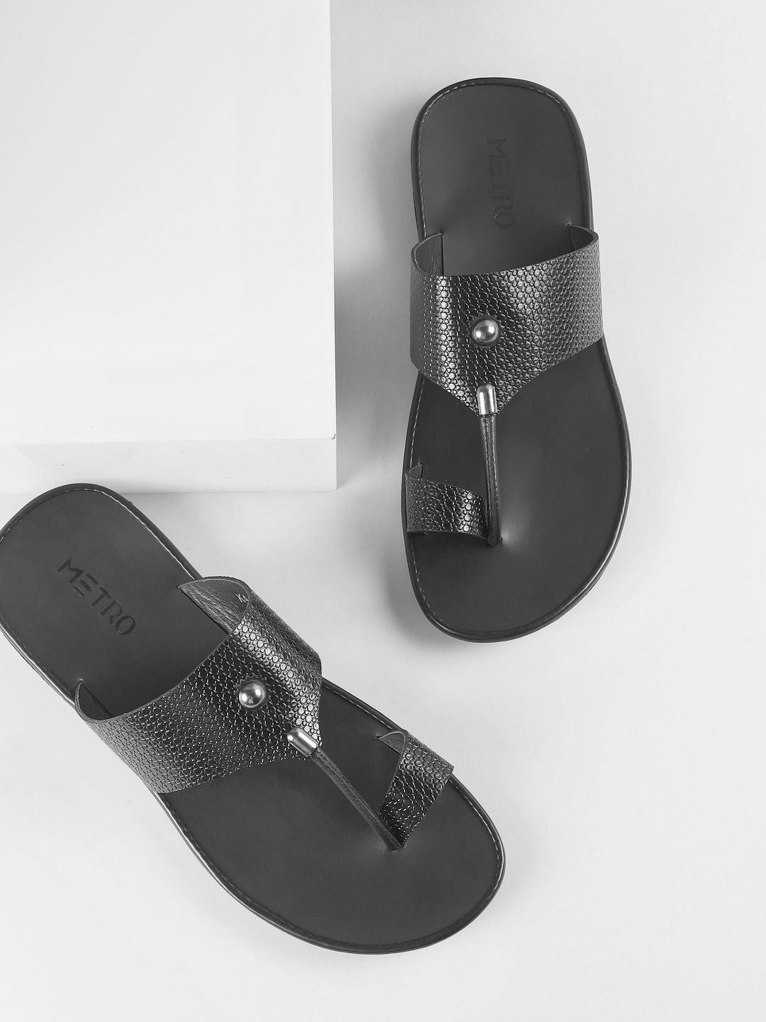 Metro Men Leather Comfort Sandals