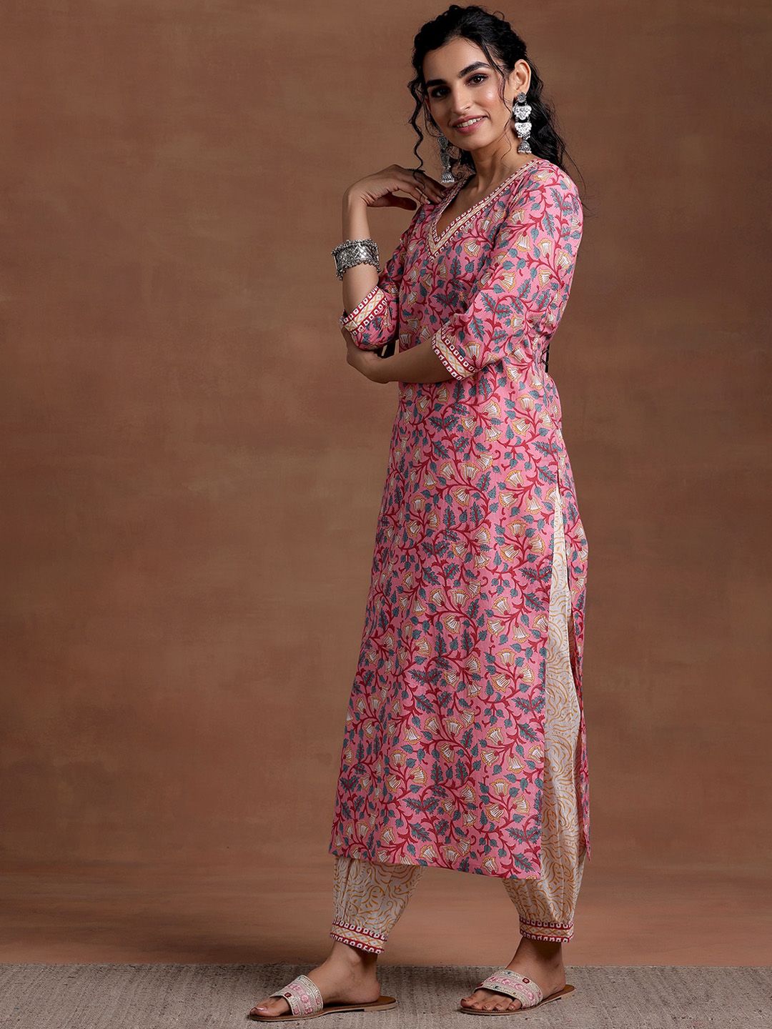 Libas V Neck Floral Printed Pure Cotton Straight Kurta with Patiala & Dupatta