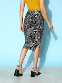 Berrylush Women Animal Print High Rise Cotton Pencil Midi Skirt