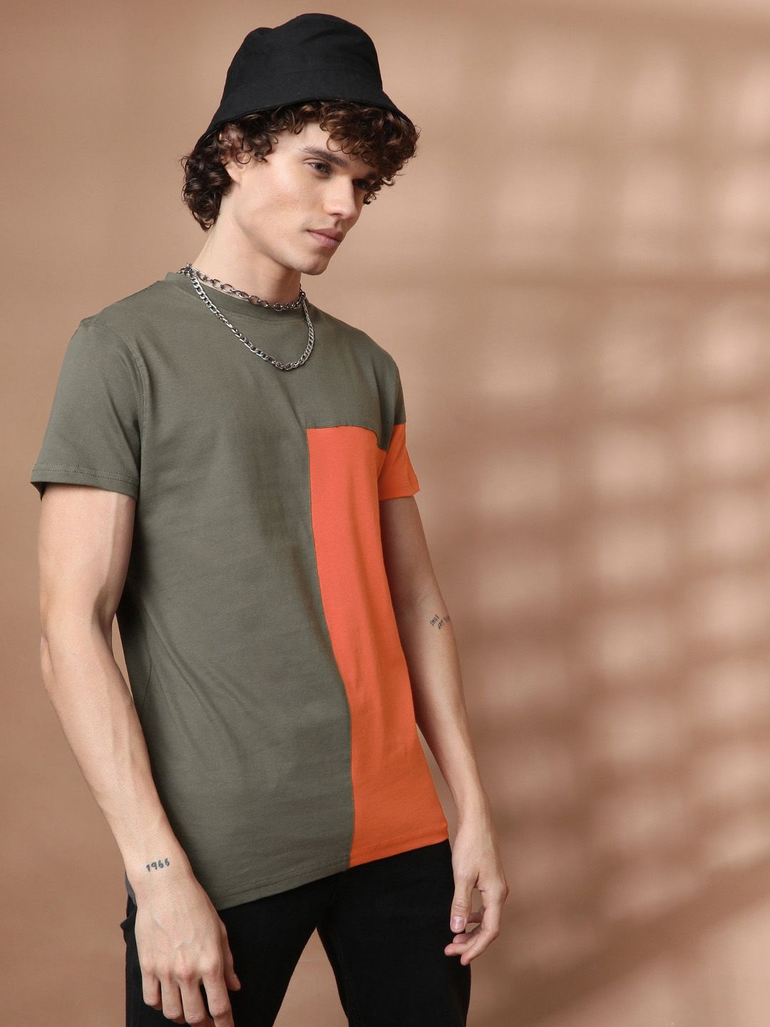 The Indian Garage Co Men Grey  Orange Colourblocked Round Neck Pure Cotton T-shirt