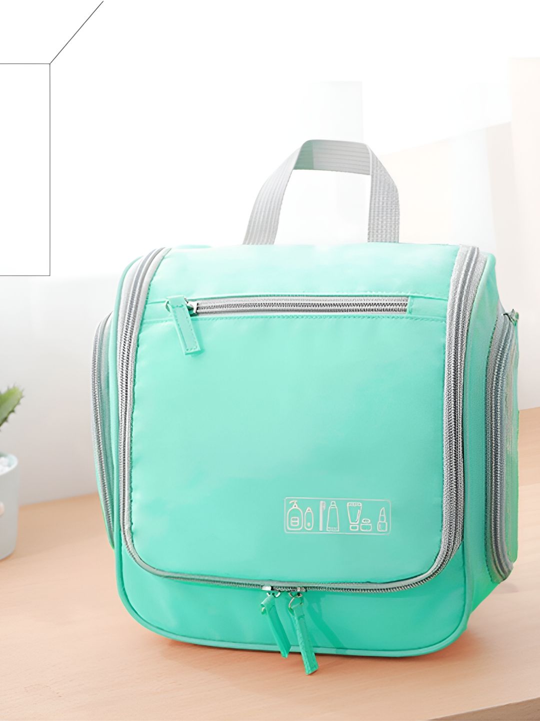 Cortina Green Water Resistant Makeup Organiser