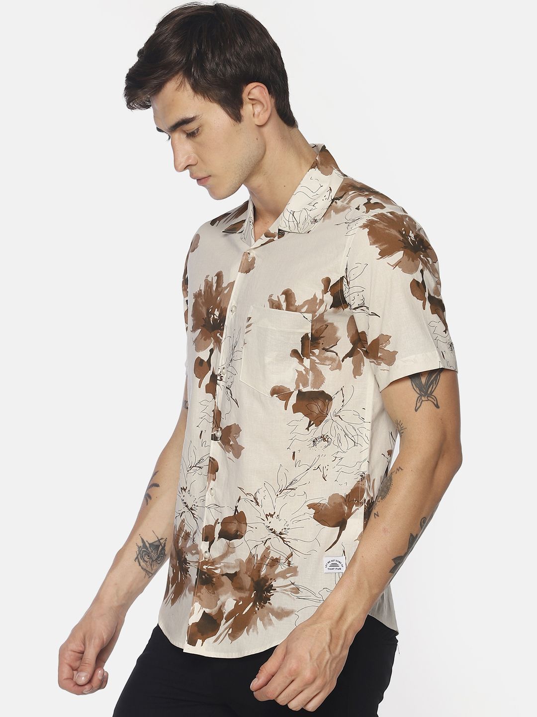 Bene Kleed Men Beige & Brown Slim Fit Printed Casual Shirt