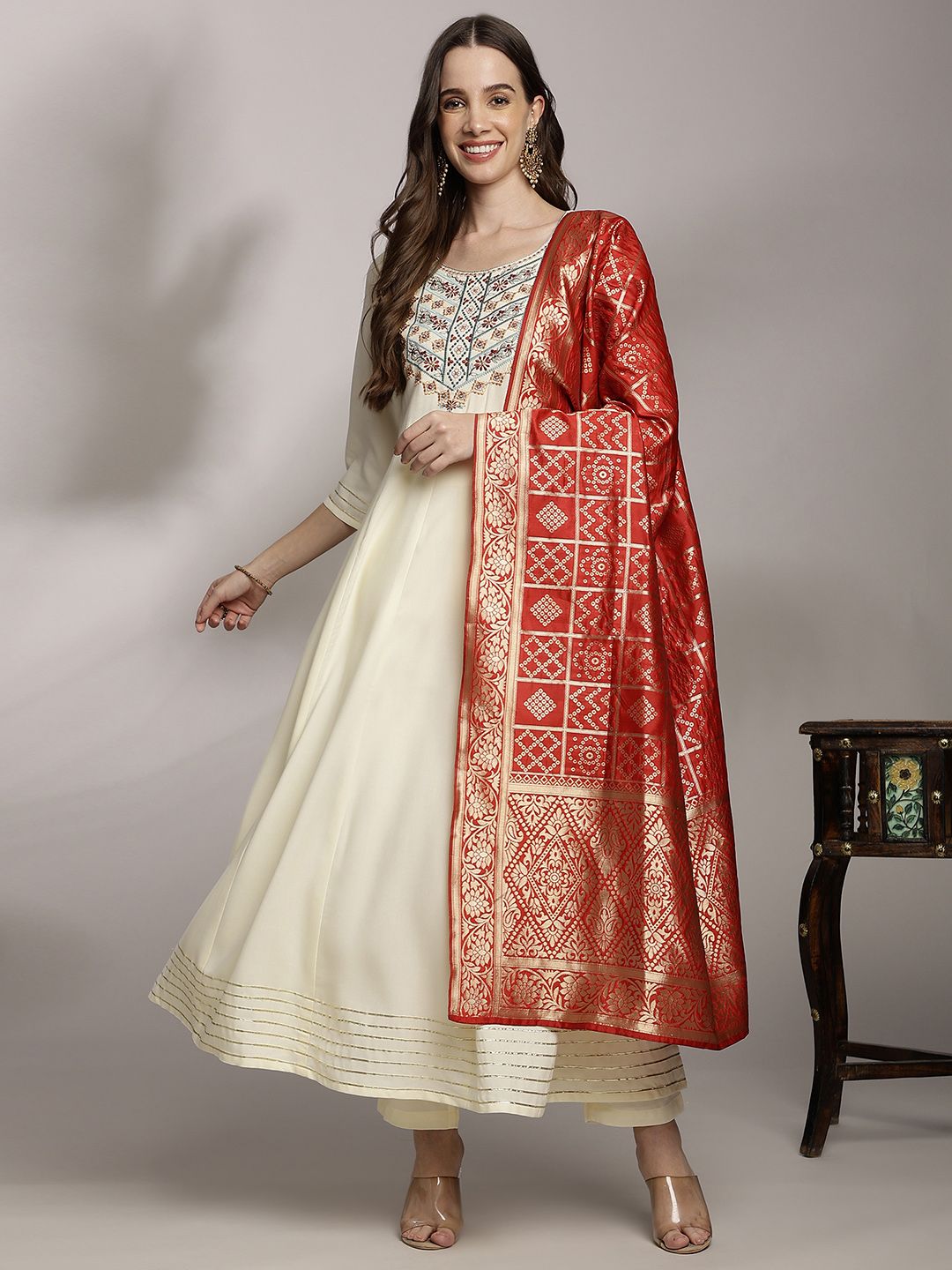 Anouk Women Floral Embroidered Kurta with Trousers & Dupatta