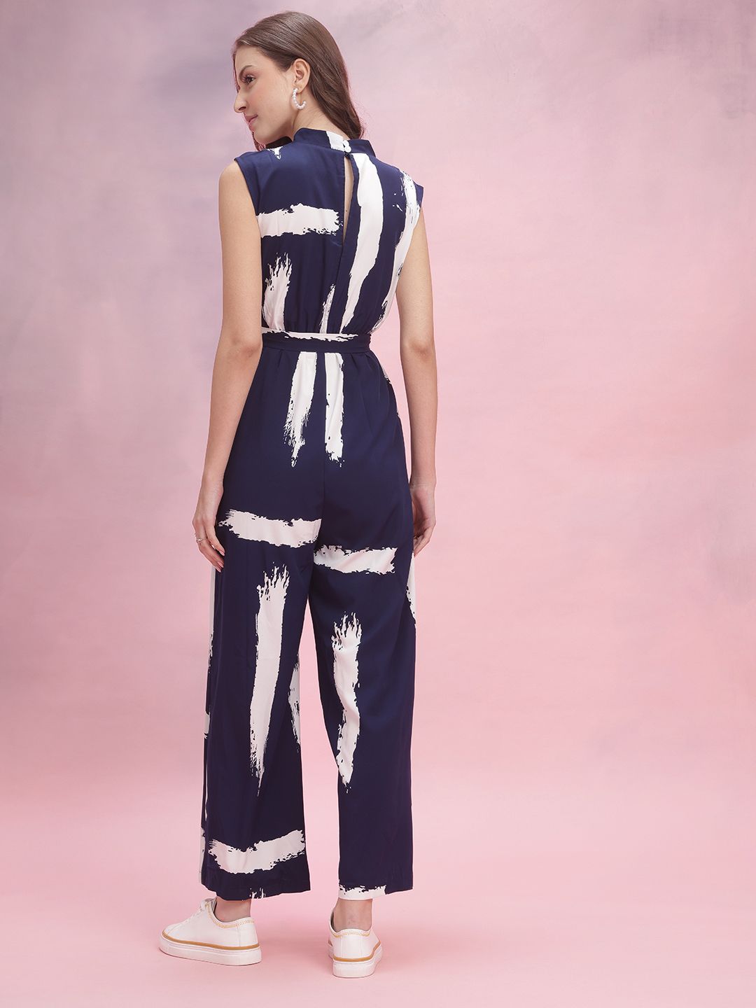 DressBerry Abstract Printed Waist Tie-Ups Flared Jumpsuit