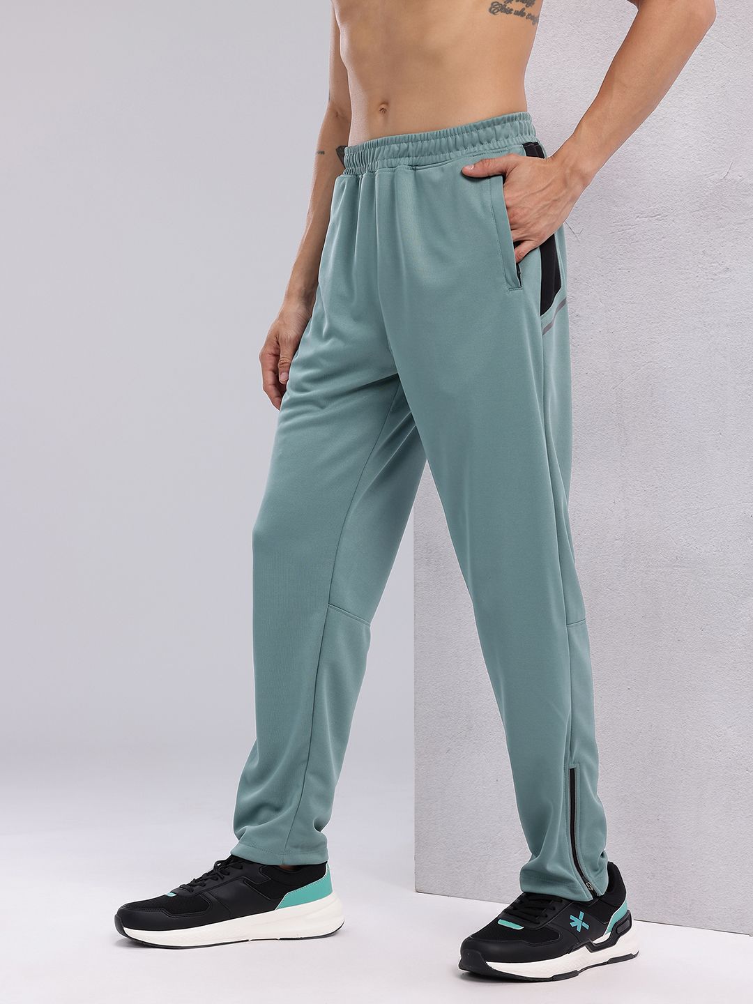 HRX by Hrithik Roshan Men Mid-Rise Rapid-Dry Running Track Pants