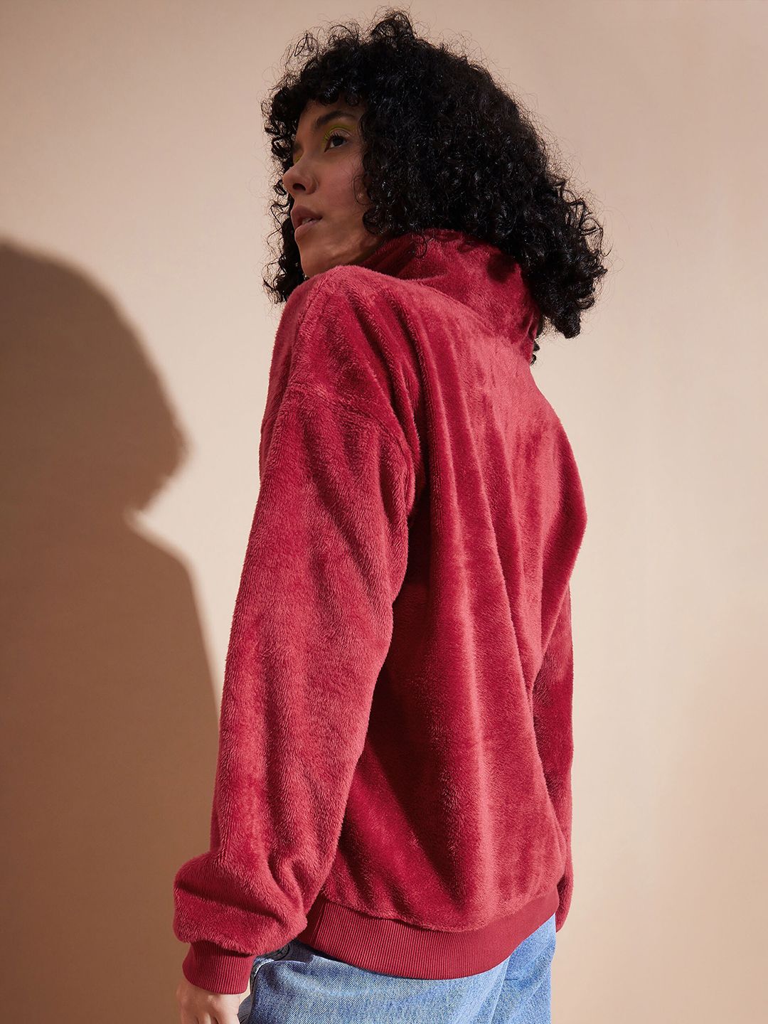 SASSAFRAS BASICS High Collar Long Sleeves Oversized Fleece Pullover Sweatshirt