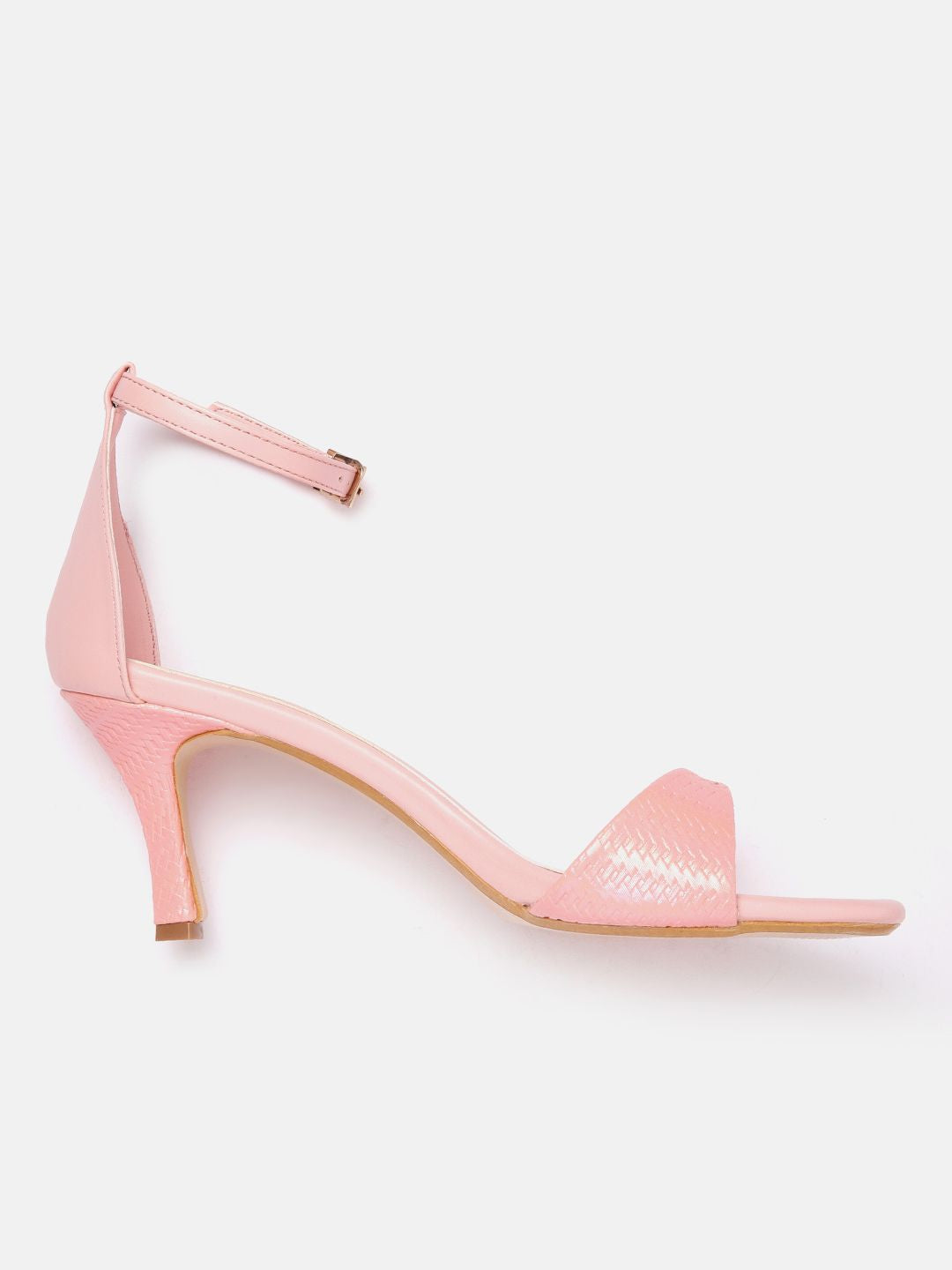DressBerry Women Textured Mid-Top Slim Heels
