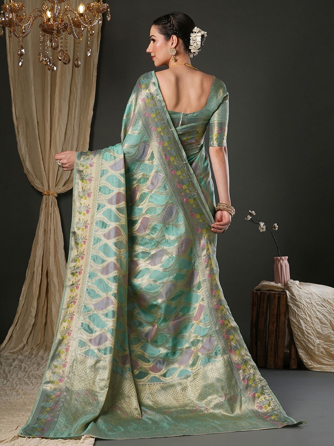 Saree mall Woven Design Zari Organza Banarasi Sarees