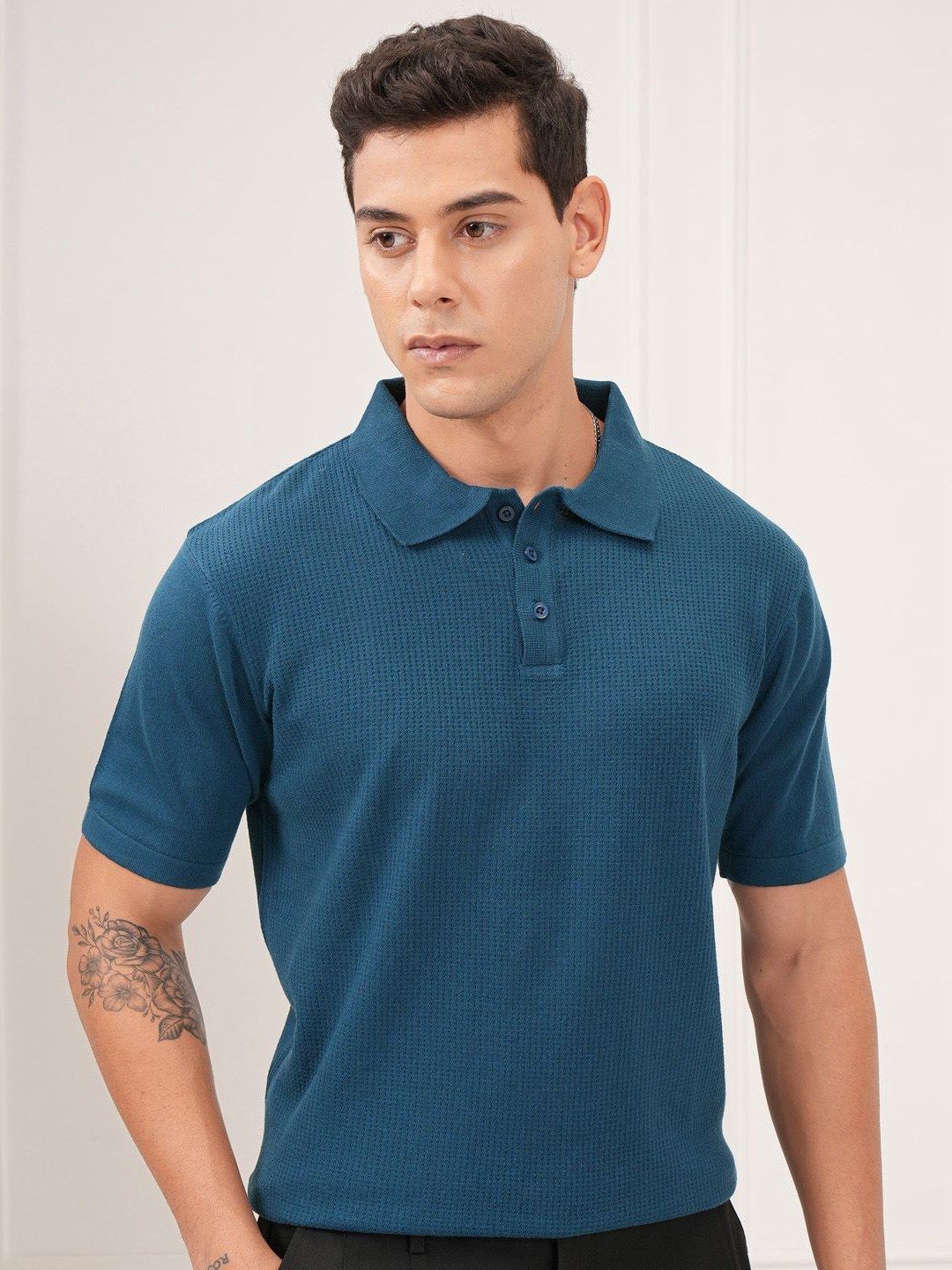 HIGHLANDER Men Textured Relaxed Fit Knitted Polo Collar T-shirt