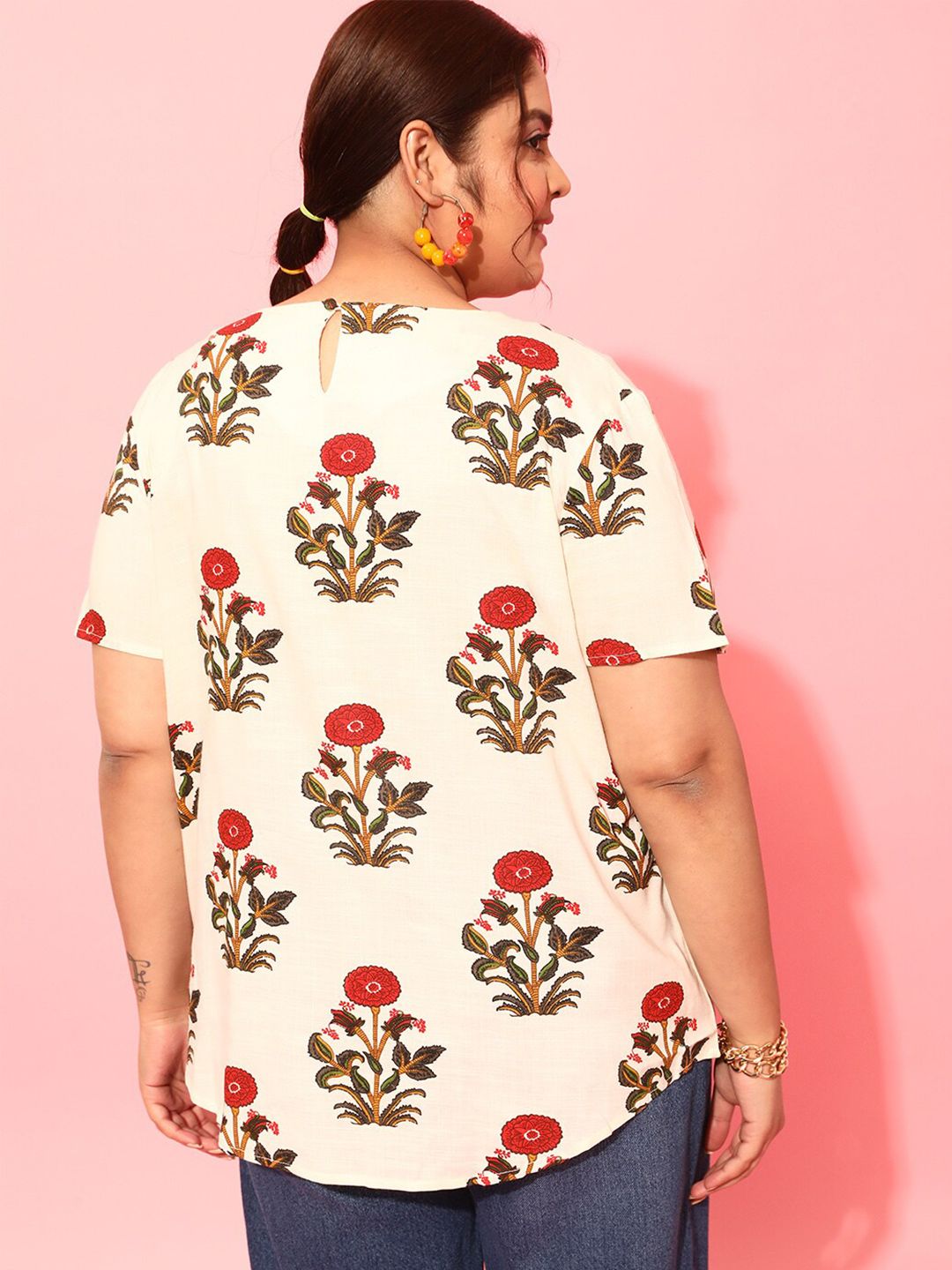 CURVY STREET Plus Size Floral Printed Square Neck Crepe Top
