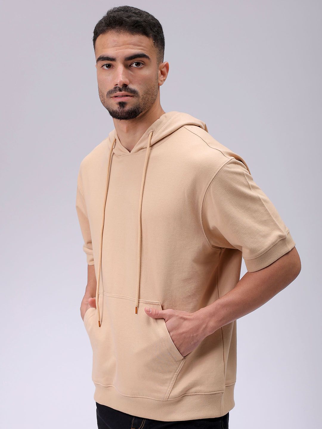 The Indian Garage Co Men Solid Hooded Pullover Short Sleeves Sweatshirt