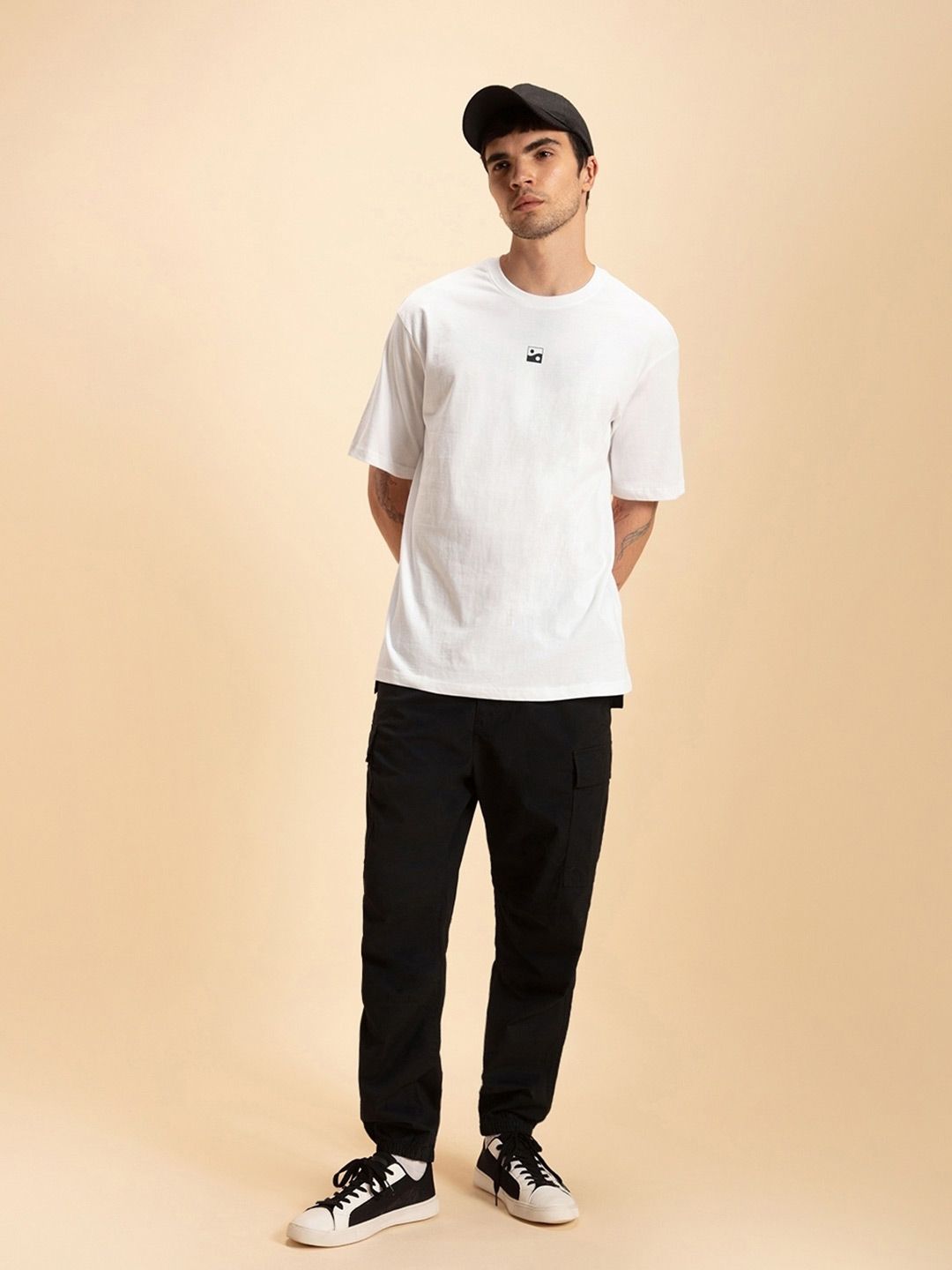 Bewakoof Men Typography Back Printed Oversized T-shirt