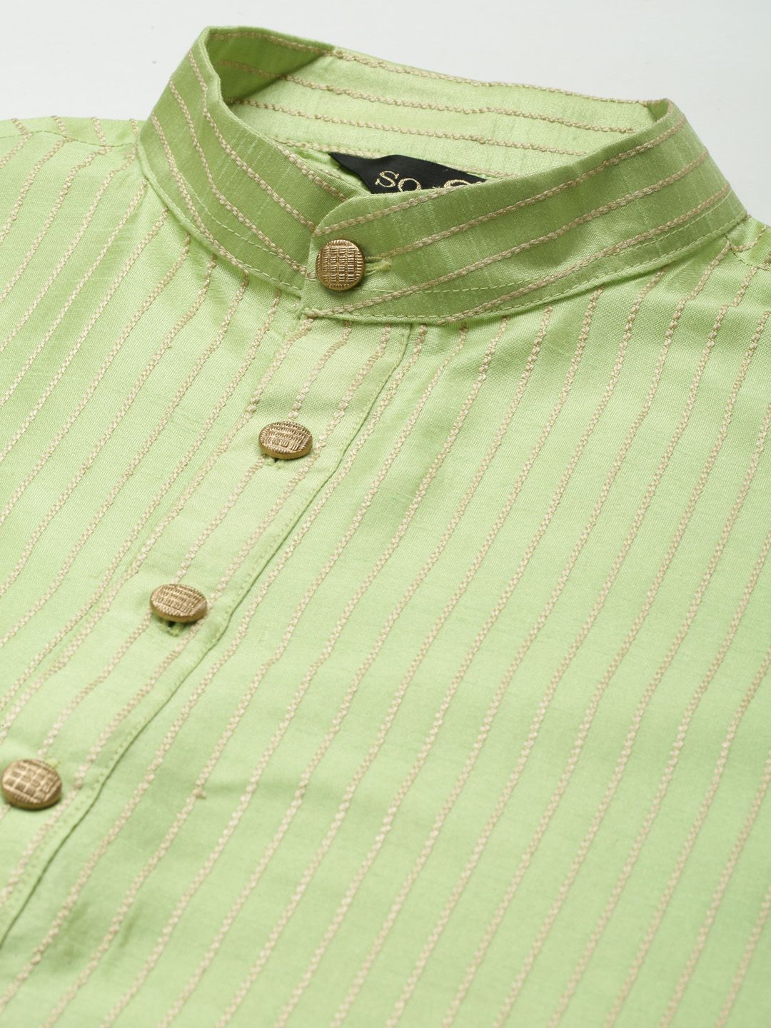 SOJANYA Men Green & Red Kurta with Churidar & Nehru Jacket