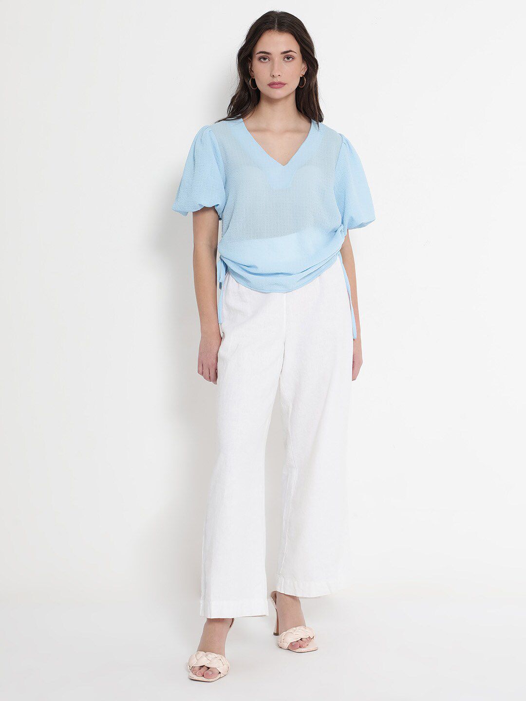 Rareism v leher bengkak kapas lengan bergaya di bahagian atas