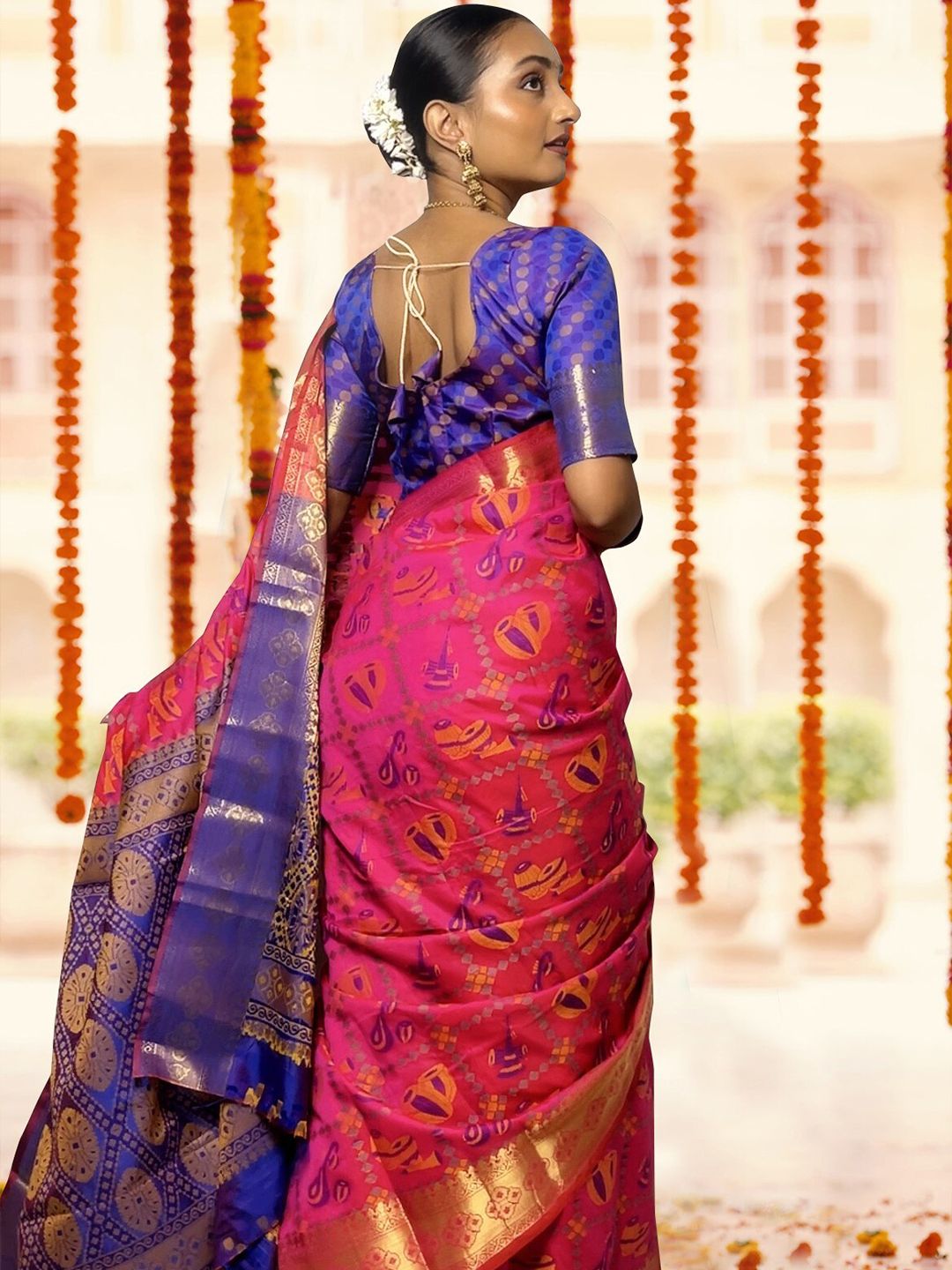 KALINI Ethnic Motifs Woven Design Zari Kanjeevaram Saree