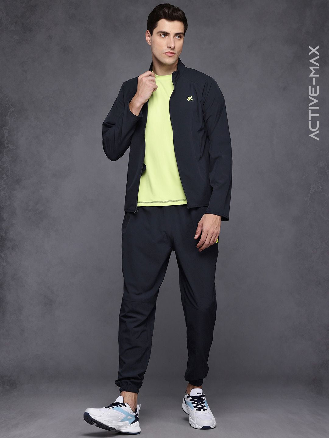 HRX by Hrithik Roshan Men Rapid Dry Training Tracksuits