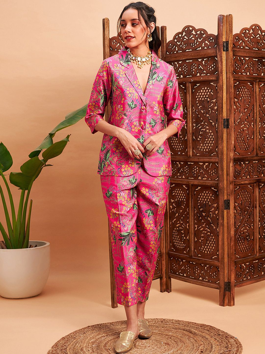 Shae by SASSAFRAS Floral Printed Blazer With Straight Pants Co-Ords
