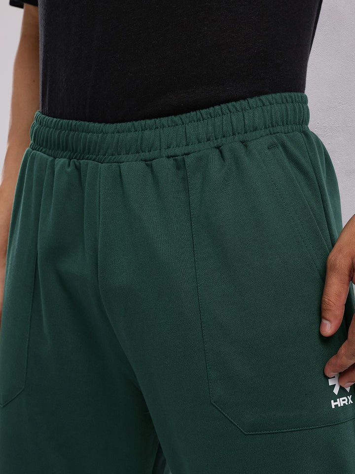 HRX by Hrithik Roshan Men Panelled Mid-Rise Regular Fit Lifestyle Joggers