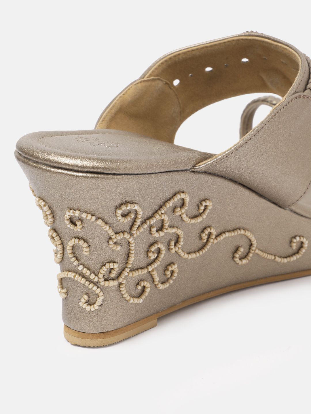 House of Pataudi Ethnic Embellished Wedge Heel
