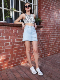 Berrylush Animal Printed Round Neck Sleeveless Fitted Crop Top