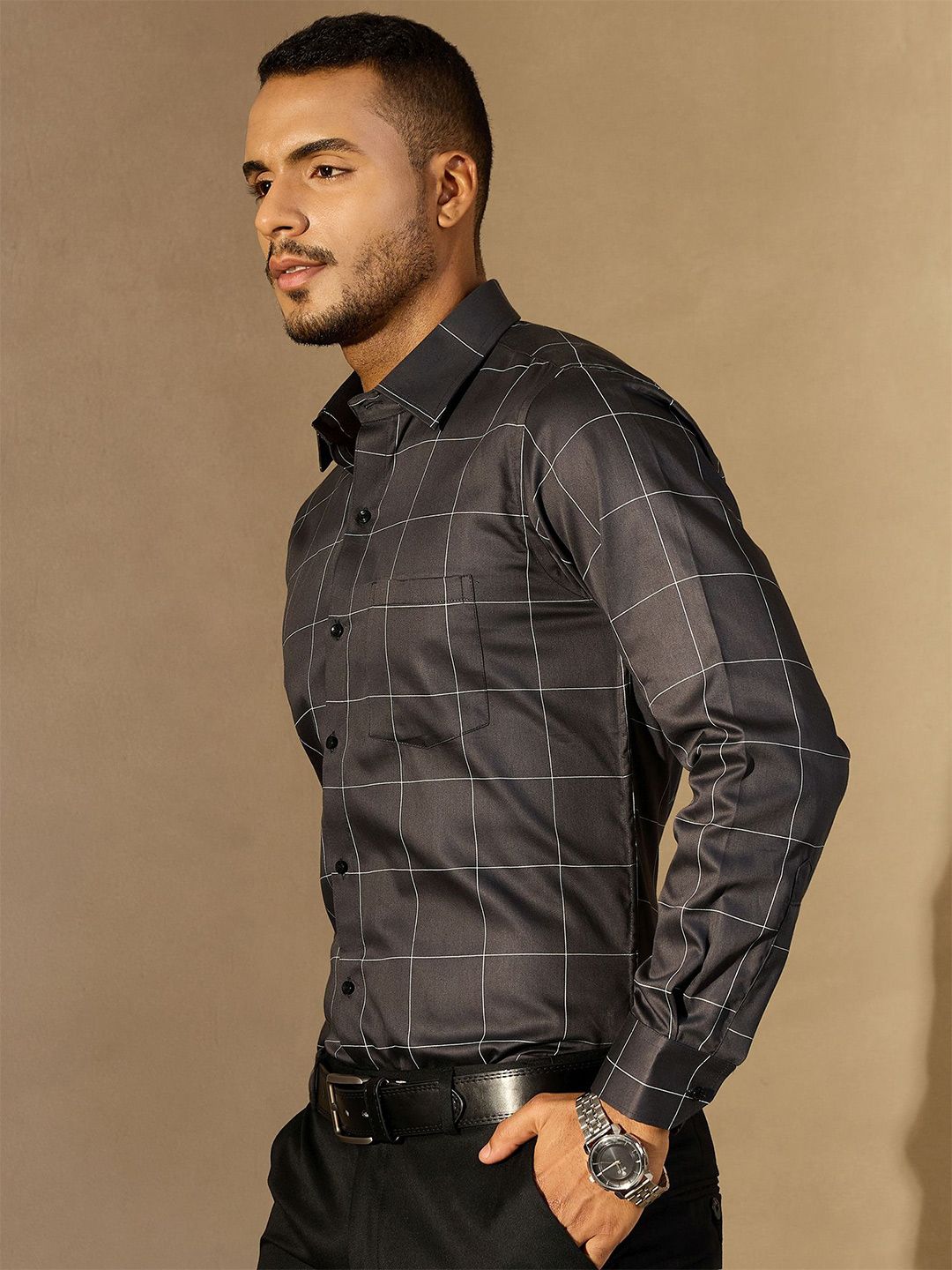 DENNISON Men Windowpane Checked Spread Collar Smart Formal Shirt
