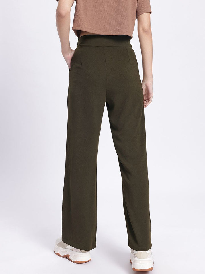 DressBerry Women Versatile Vibes Textured Buckled Trousers