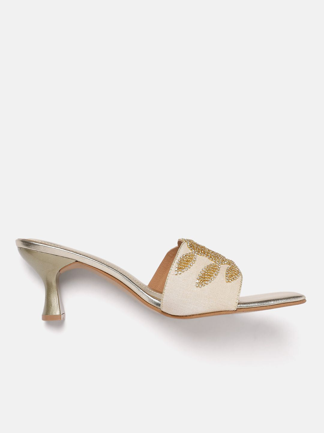 House of Pataudi Ethnic Embellished Slim Heels