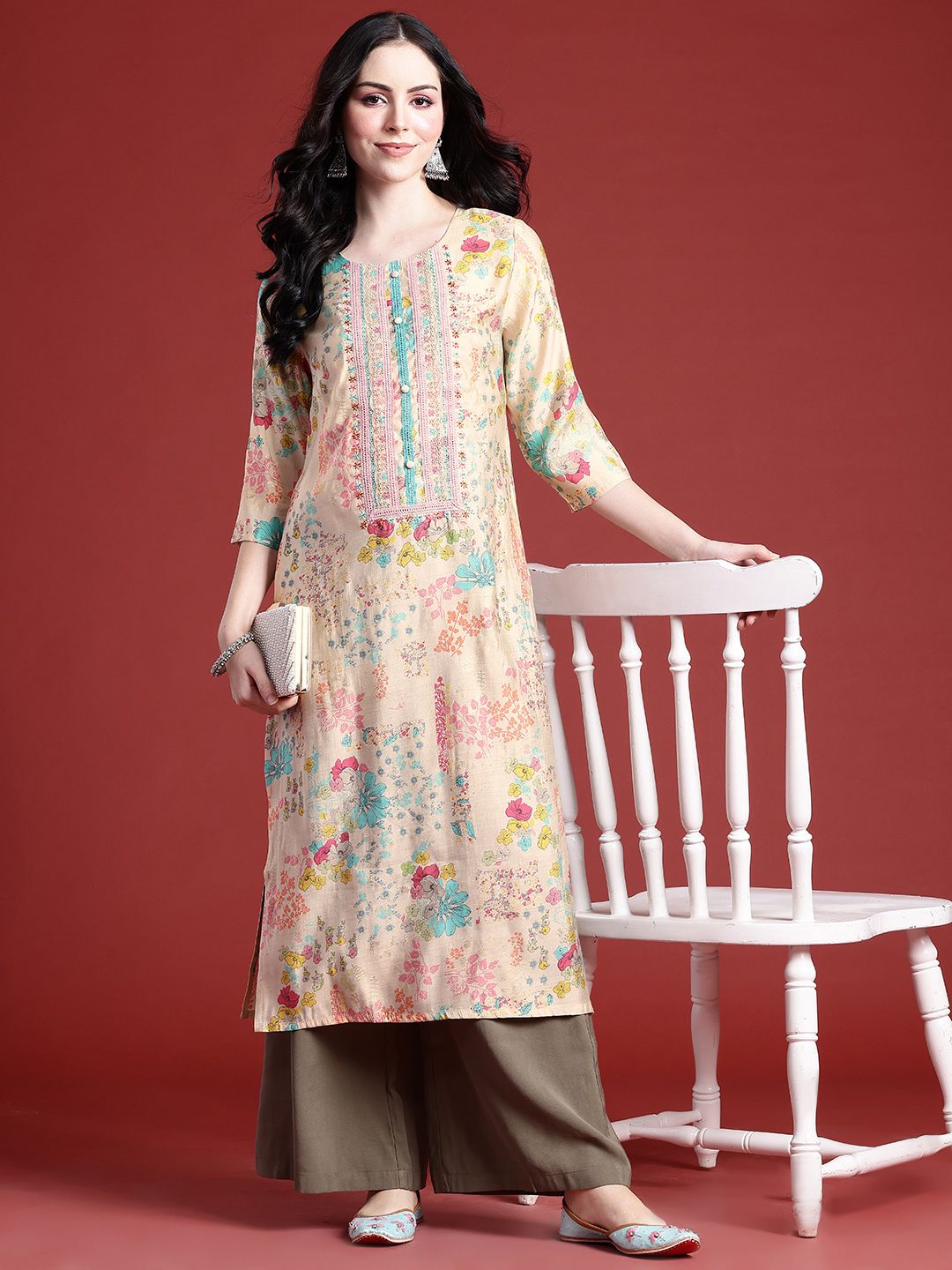 Anouk Floral Printed Lace Insert Detail Straight Kurta