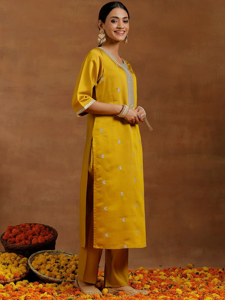Libas Floral Embroidered Regular Sequinned Straight Kurta With Trousers & Dupatta