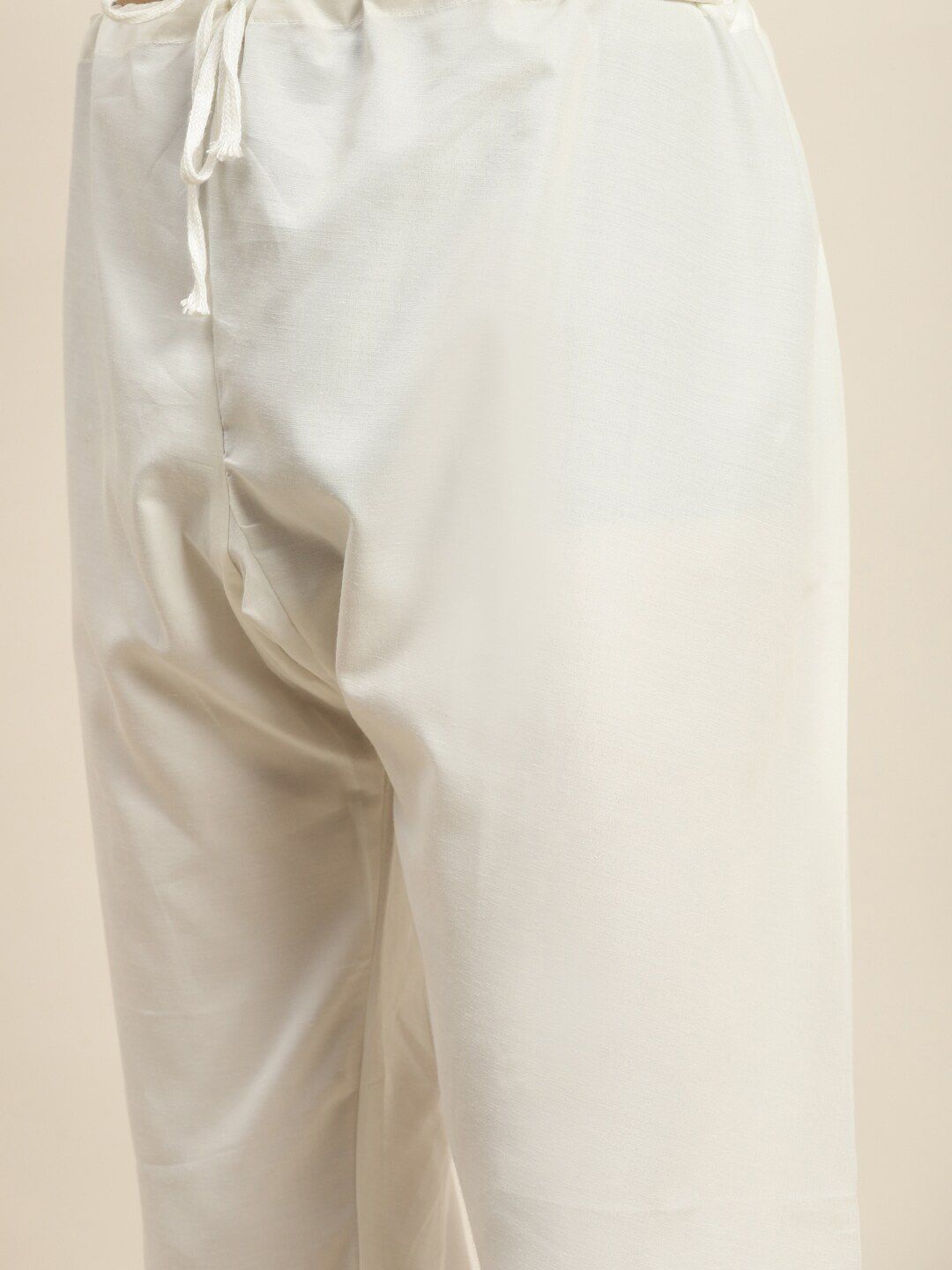 SOJANYA Ethnic Motifs Woven Design Mandarin Collar Kurta With Pyjamas & Nehru Jacket