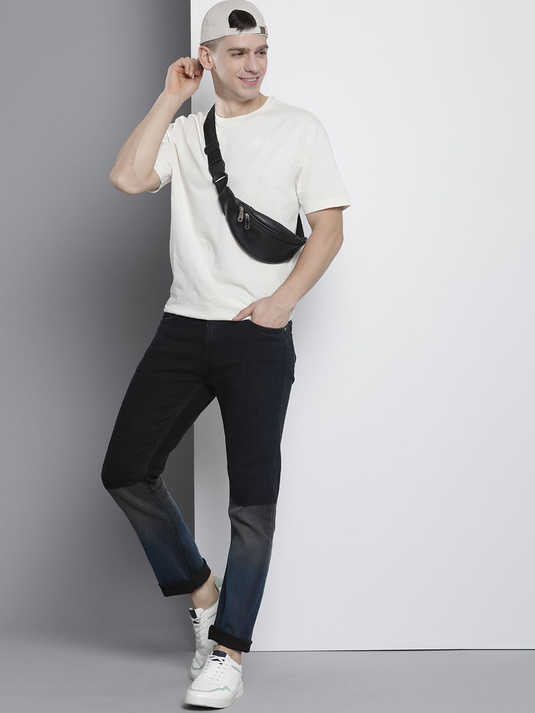 The Indian Garage Co Men Slim Fit Ombre Jeans