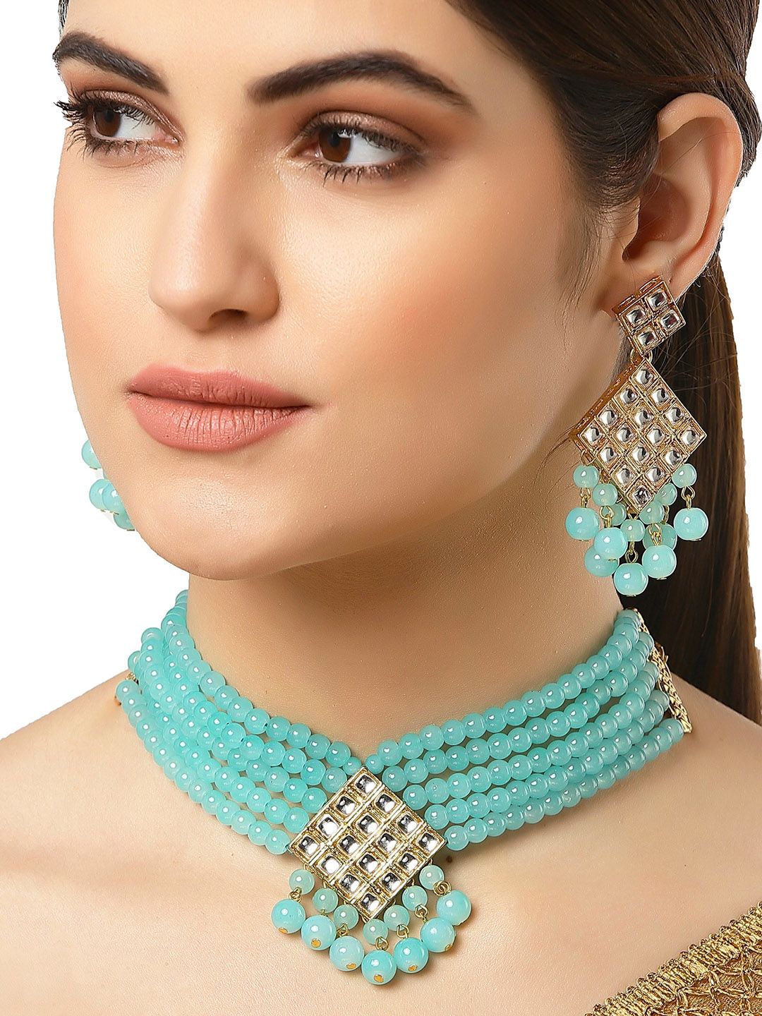 KARATCART Gold-Plated White & Blue Kundan-Studded & Beaded Jewellery Set