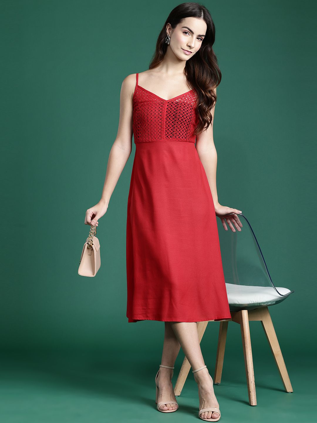 Pakaian Midi Fit & Flare Dressberry Fit & Flare