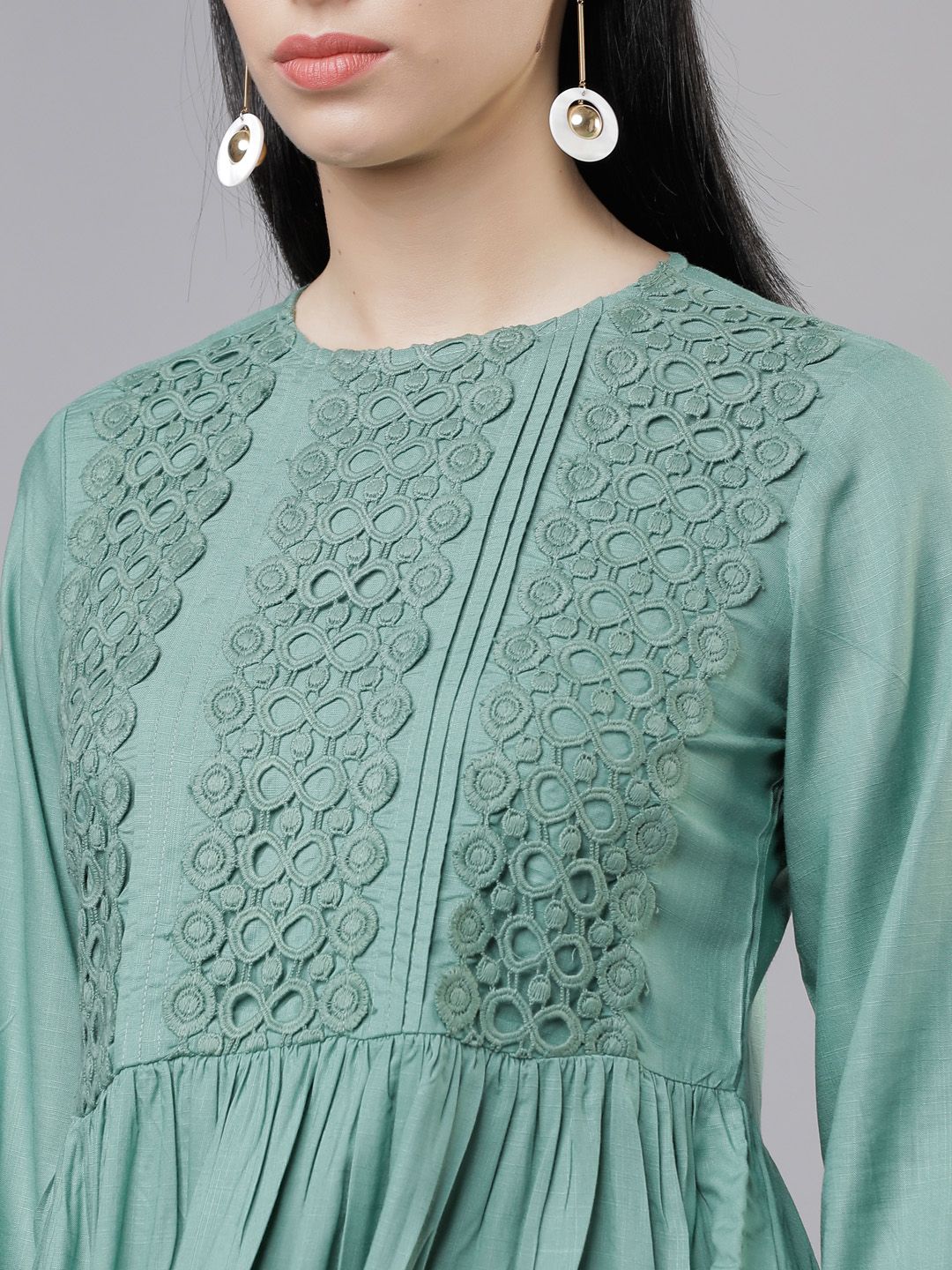 Tokyo Talkies Women Green Solid Peplum Top