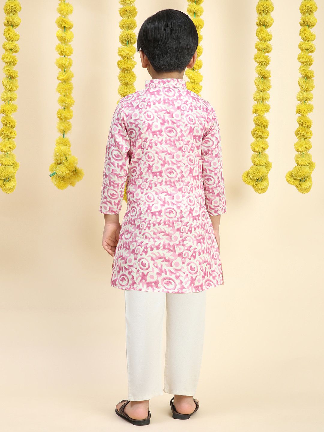 Cutiekins Boys Printed Regular Kurta with Pyjamas