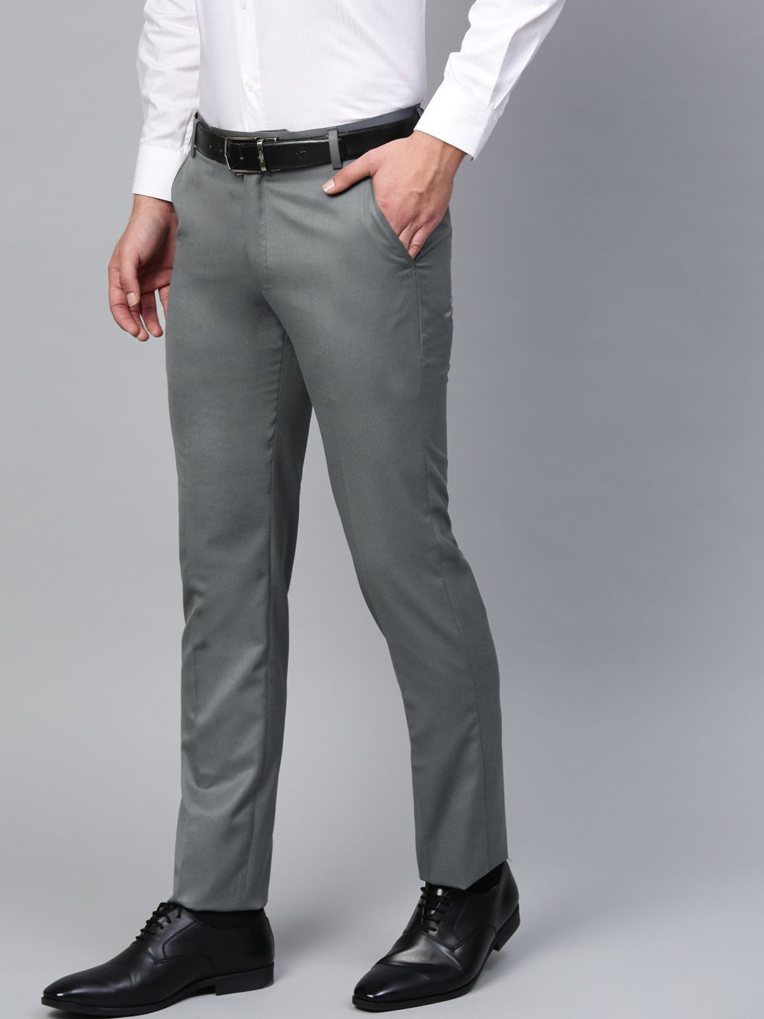 MANQ Men Grey Smart Slim Fit Solid Formal Trousers