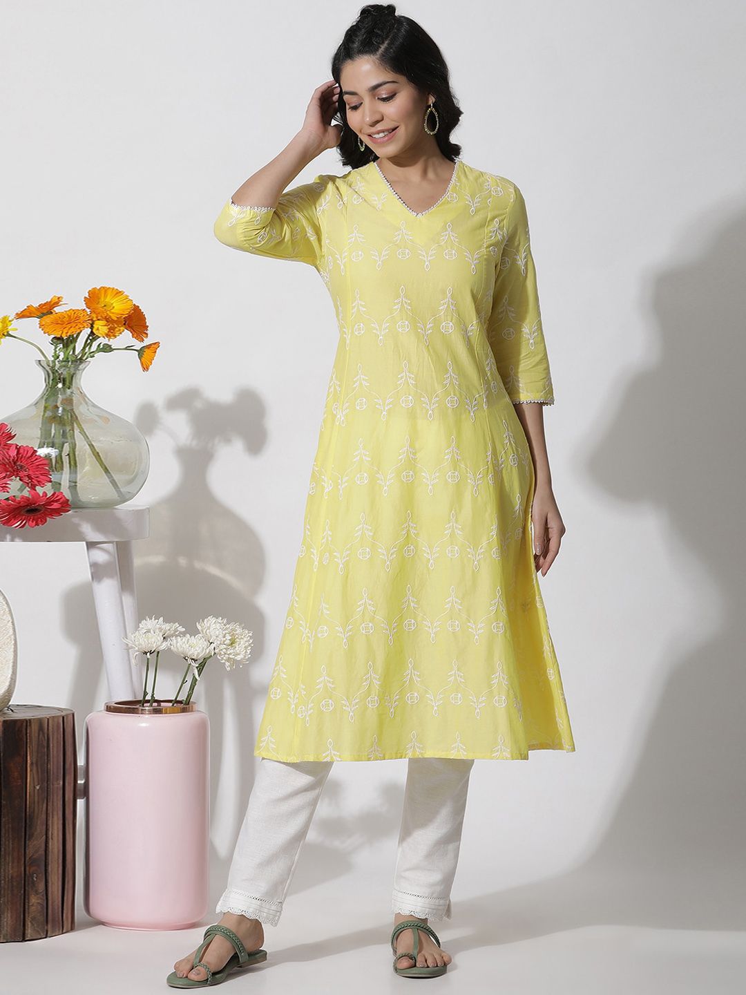 W Floral Embroidered V-Neck Thread Work Cotton A-Line Kurta