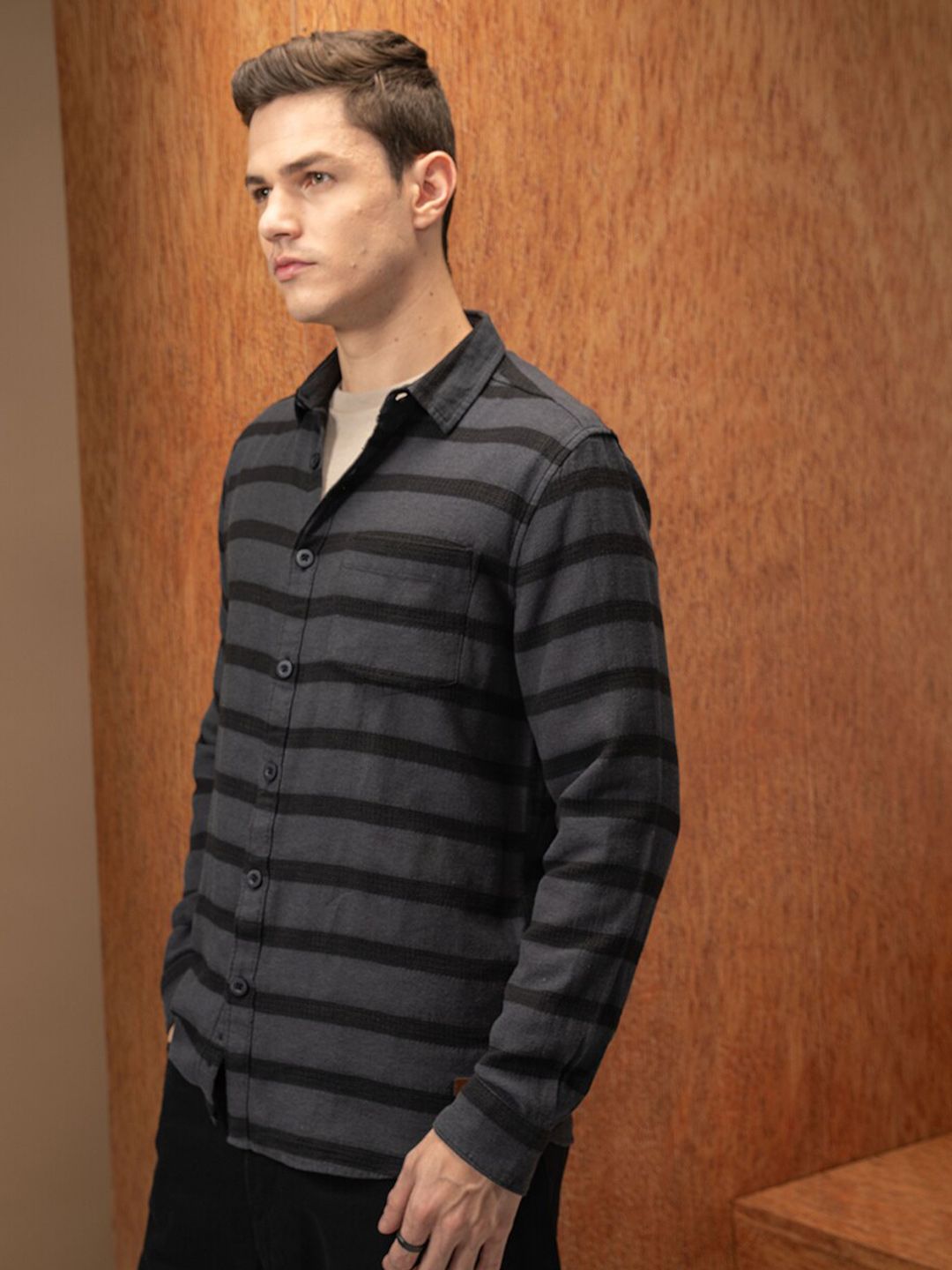 LOCOMOTIVE Premium Men Relaxed Fit Dobby Textured Striped Shirt