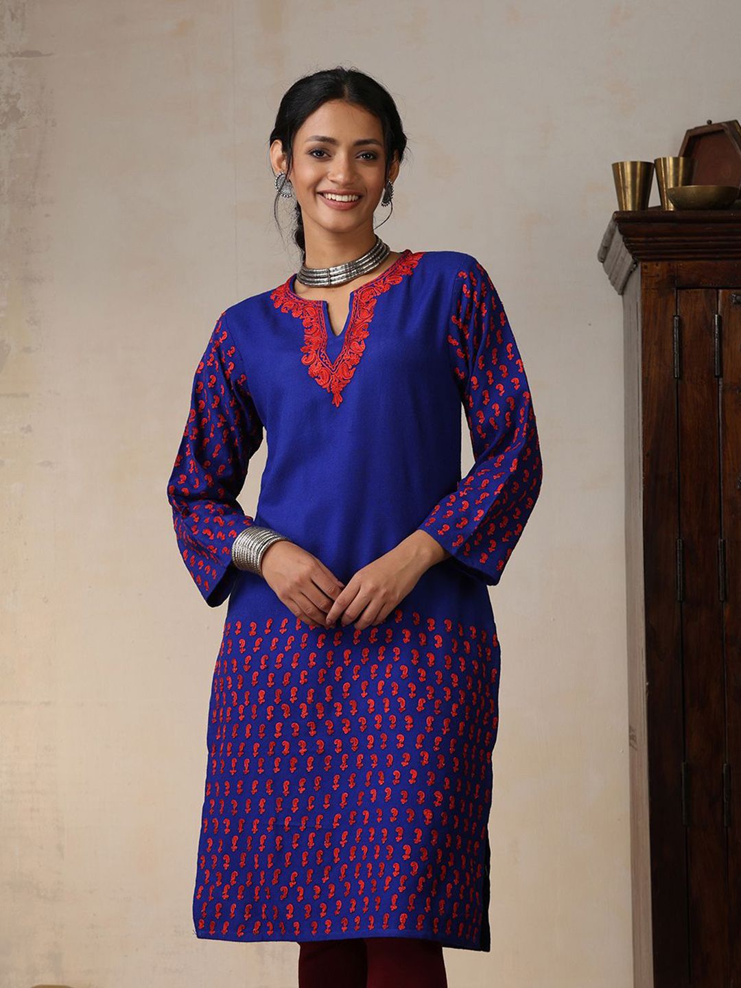 House of Chikankari Women Royal Blue Woollen Aari Embroidered Kurta