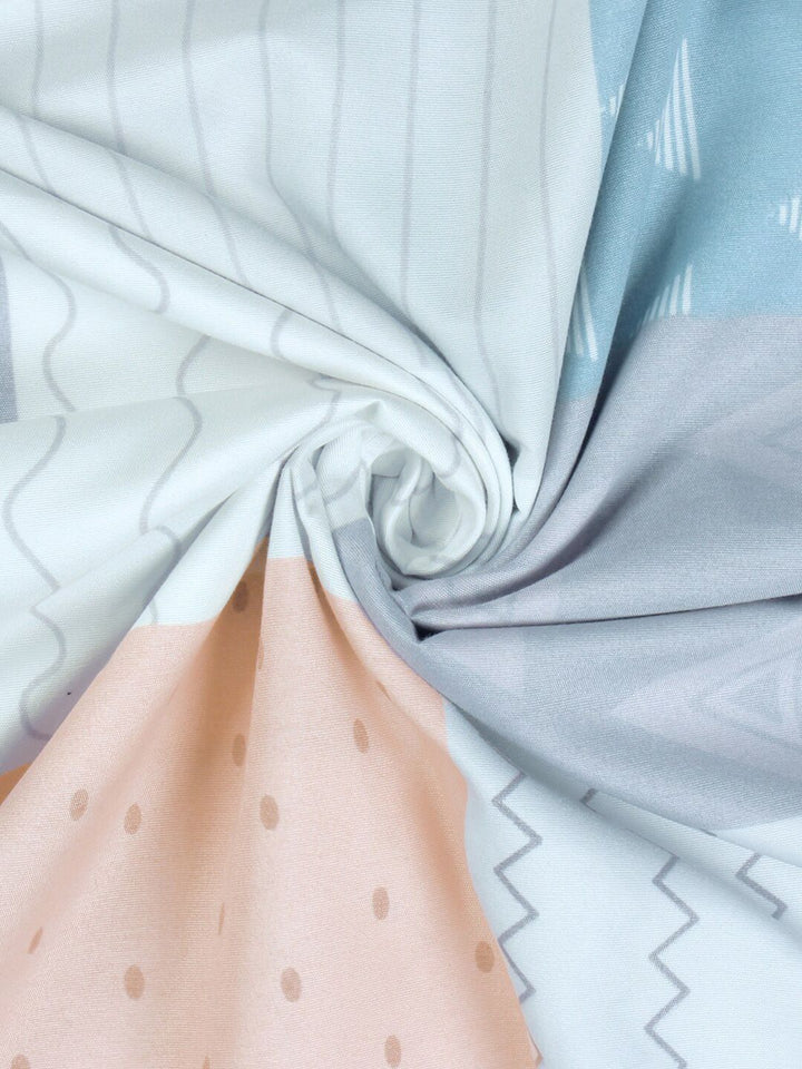 Story@home Peach & White Geometric 180 TC Queen Bedsheet with 2 Pillow Covers
