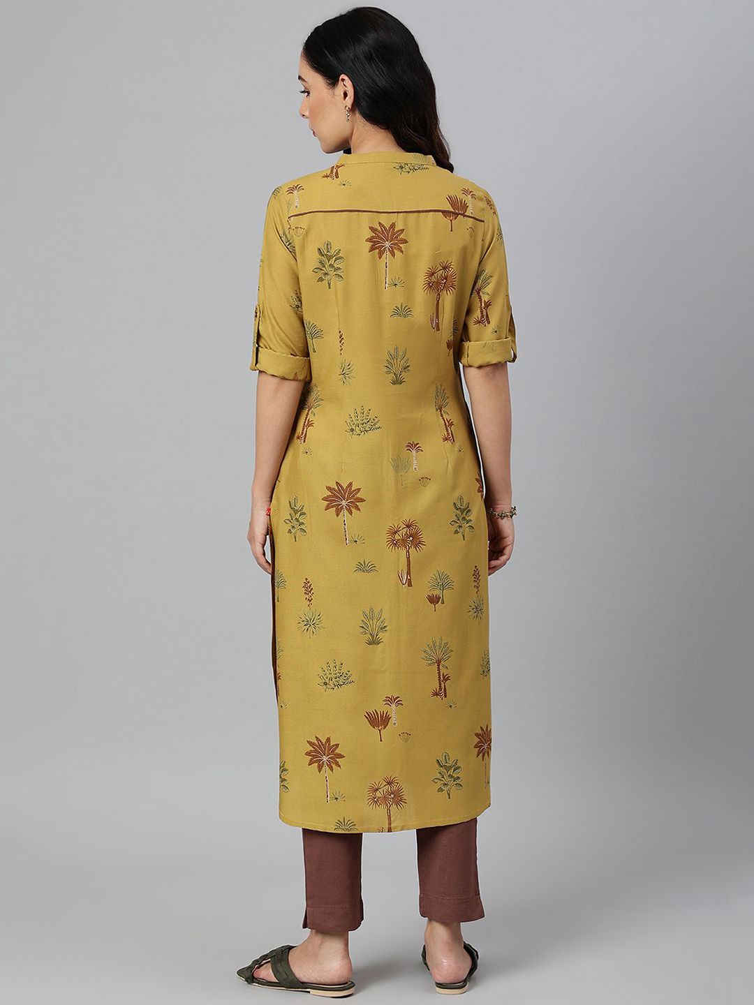 W Floral Printed Mandarin Collar Roll-Up Sleeves Pathani Kurta