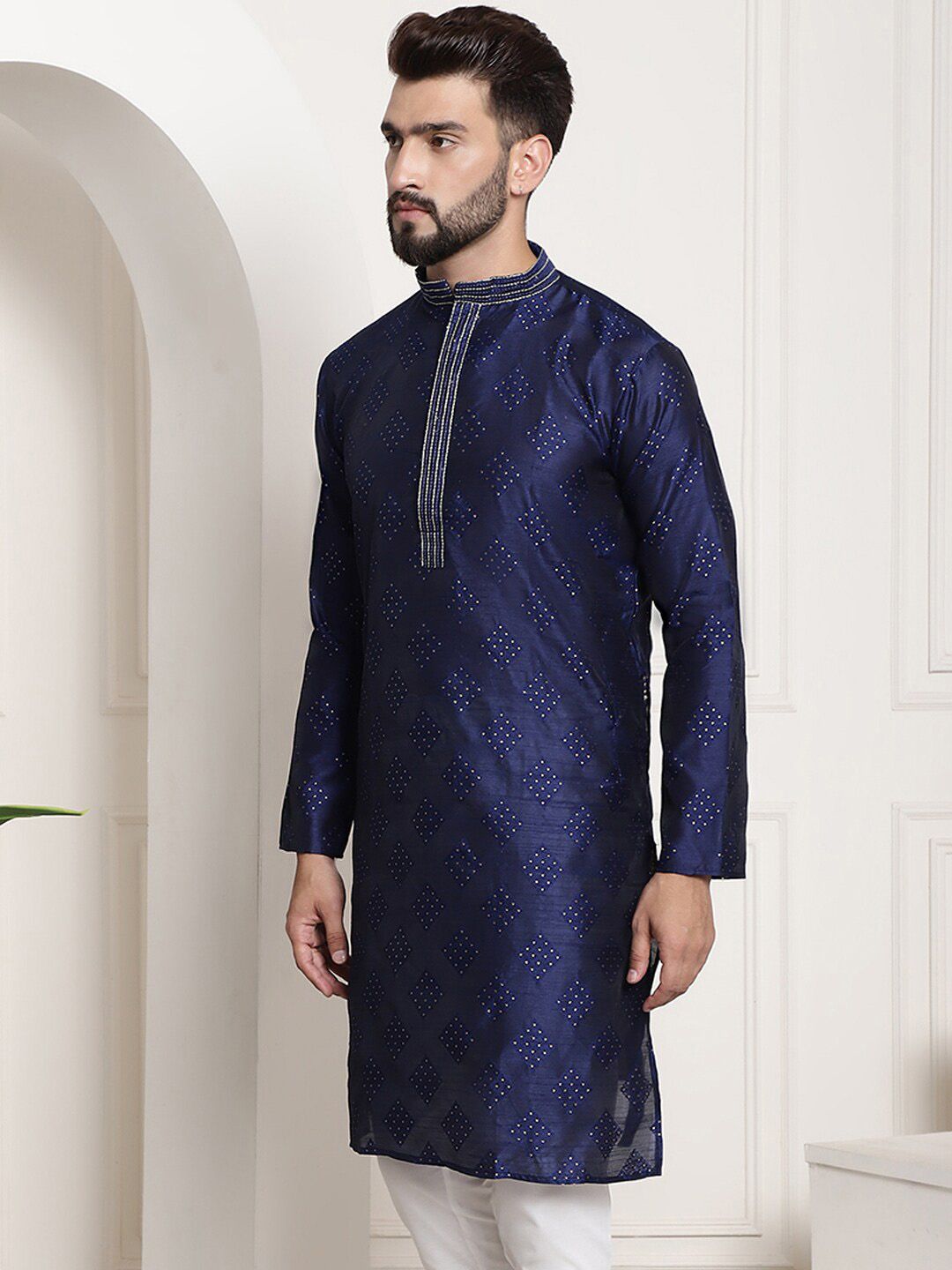 SOJANYA Band Collar Woven Design Kurta