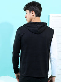 HIGHLANDER Men Black & White Printed Hooded Slim Fit T-shirt