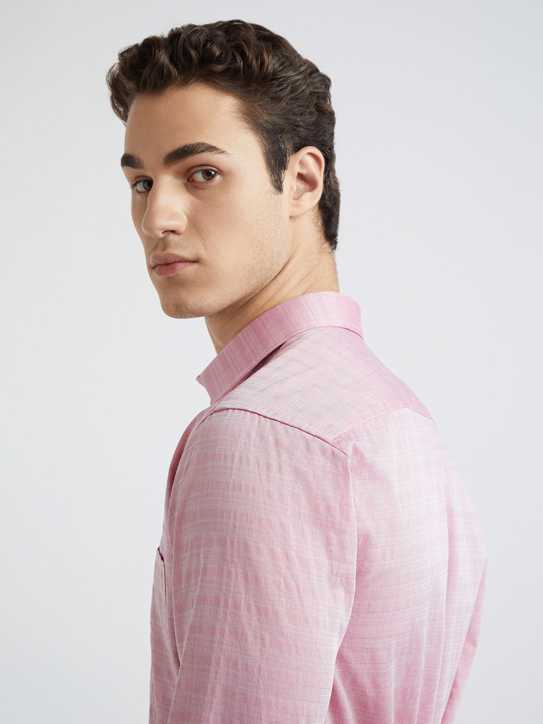 Park Avenue Pure Cotton Slim Fit Self Design Textured Formal Shirt
