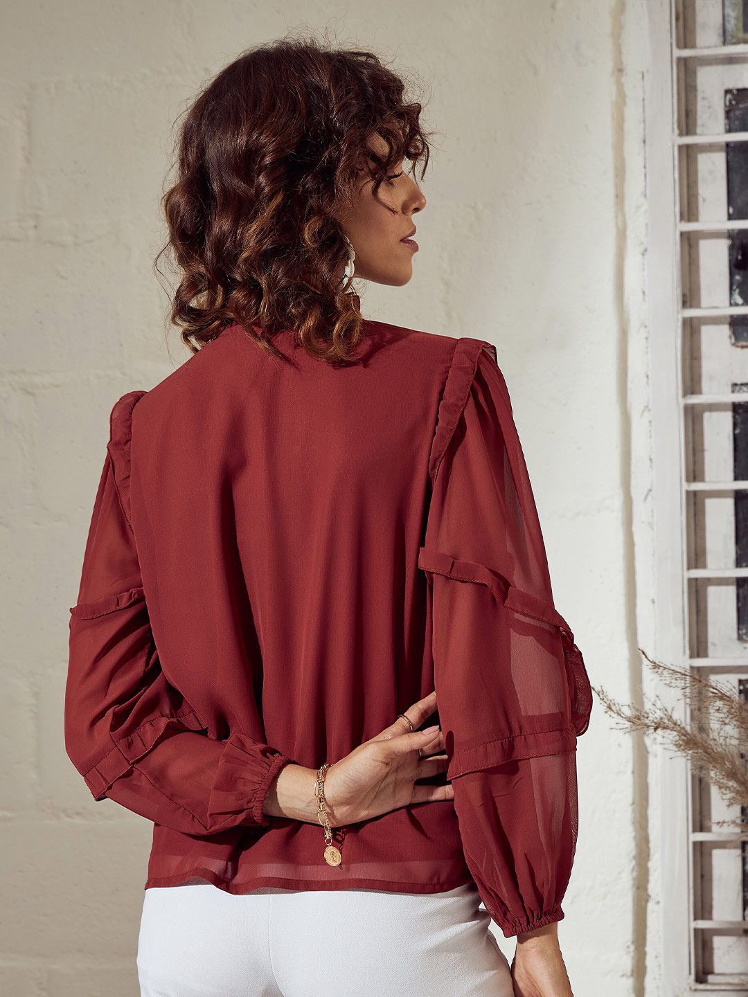 SASSAFRAS Rust V-Neck Puff Sleeves Ruffled Top