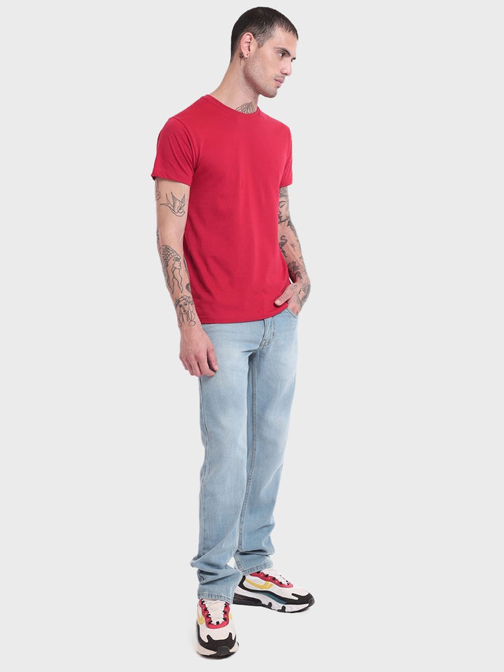 Bewakoof Men Red Solid Round Neck T-shirt