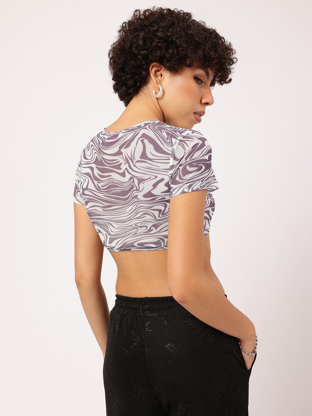 DressBerry Net-Worthy Abstract Print Crop Top