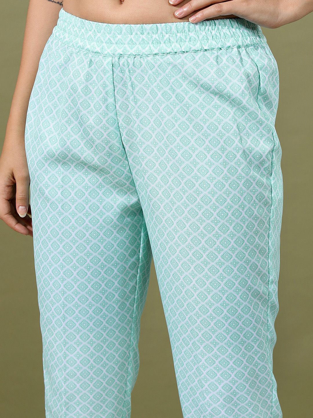 Vishudh Sea Green & Purple Ethnic Motifs Printed Regular Kurta With Trousers & Jacket