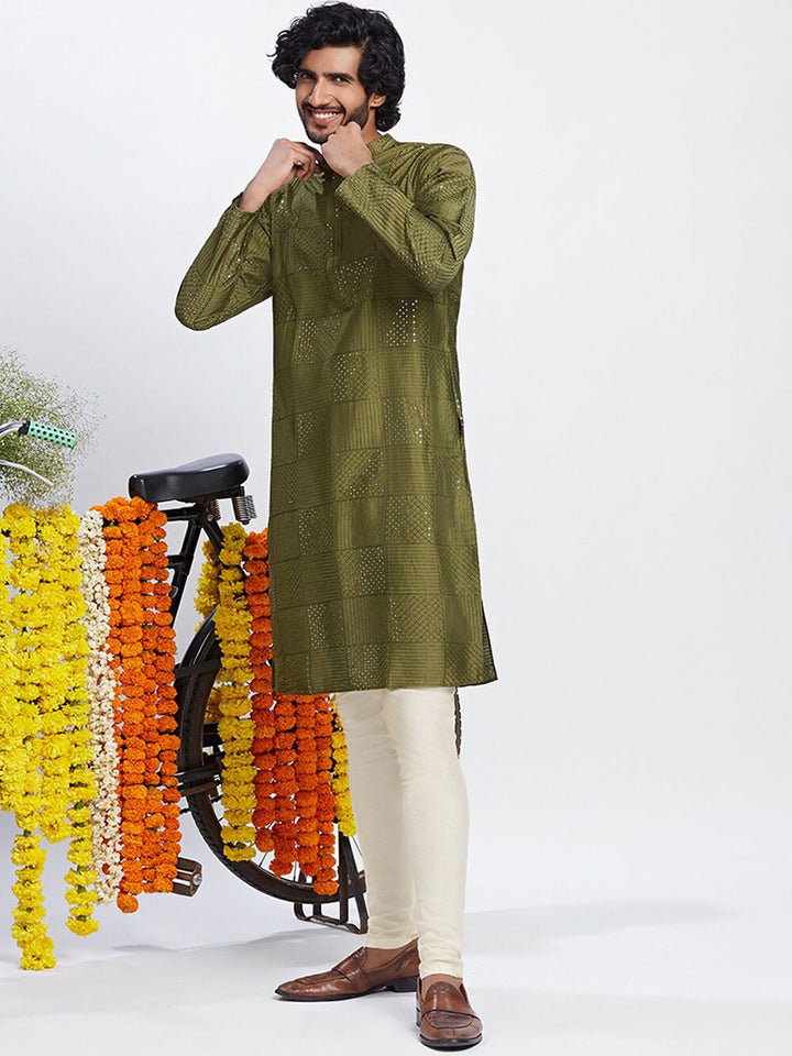 KISAH Geometric Embroidered Sequinned Straight Kurta