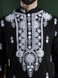SOJANYA LUXE Floral Embroidered Regular Thread Work Pure Cotton Kurta with Trousers